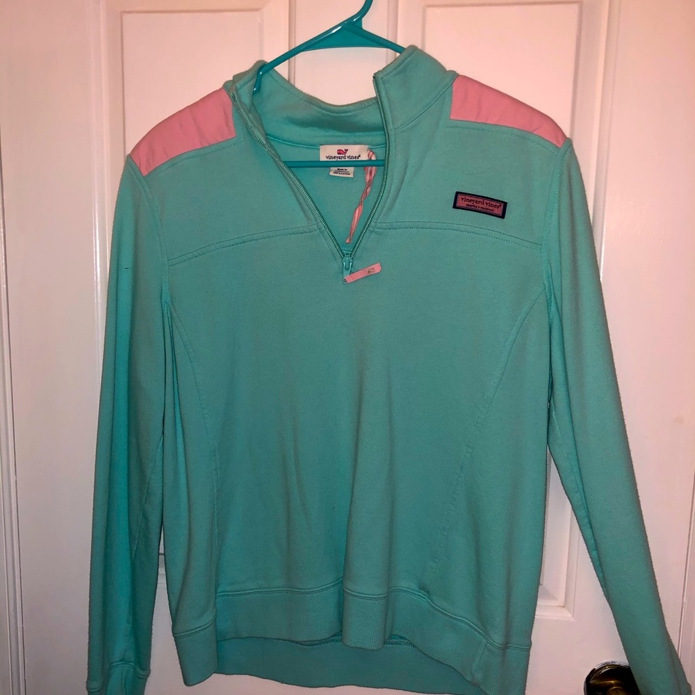 Vineyard Vines pullover
